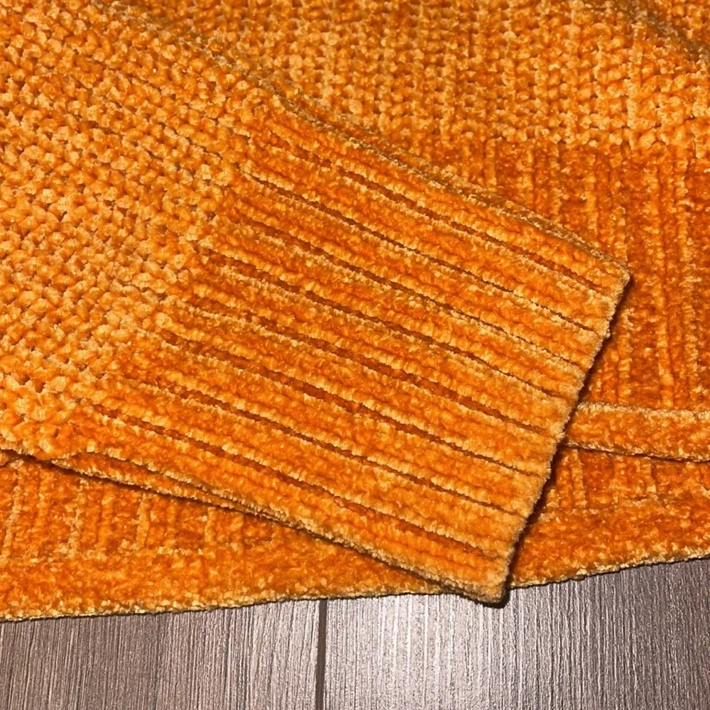 Altard state sweater - Picture 2 of 4